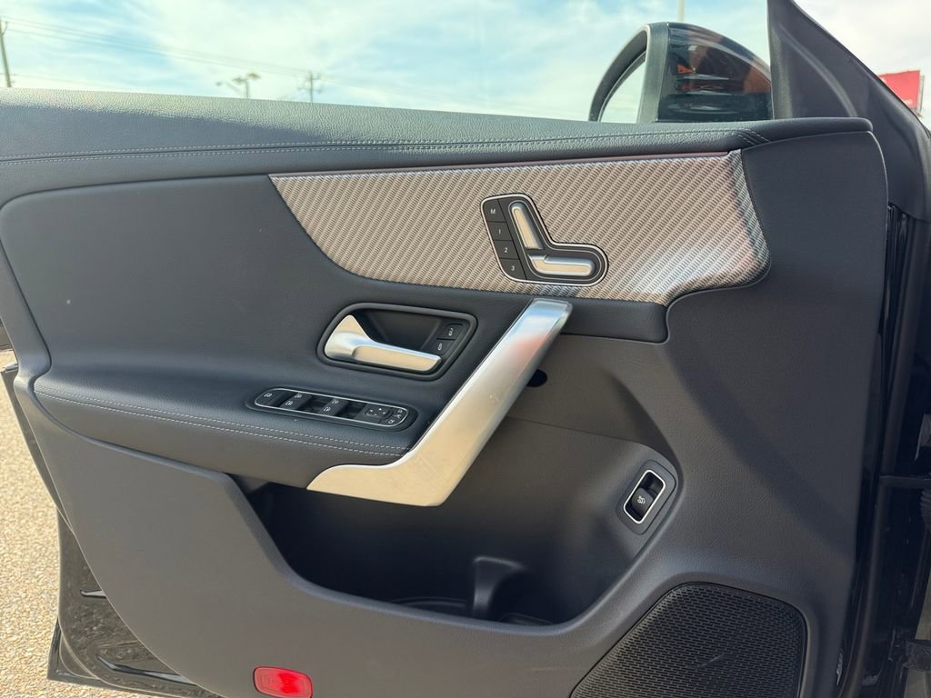 Certified 2025 Mercedes-Benz CLA 250 image 15