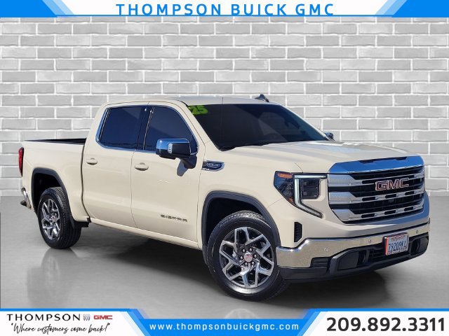 Used 2026 GMC Sierra 1500 SLE w/ Preferred Package RWD image 1