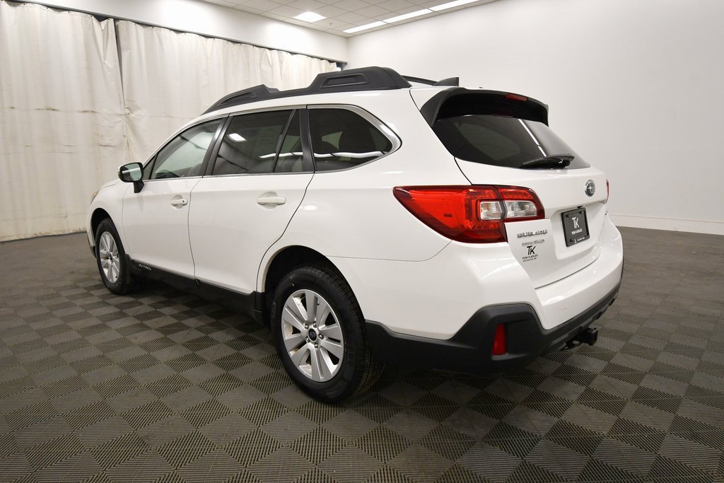 Used 2018 Subaru Outback 2.5i Premium image 5