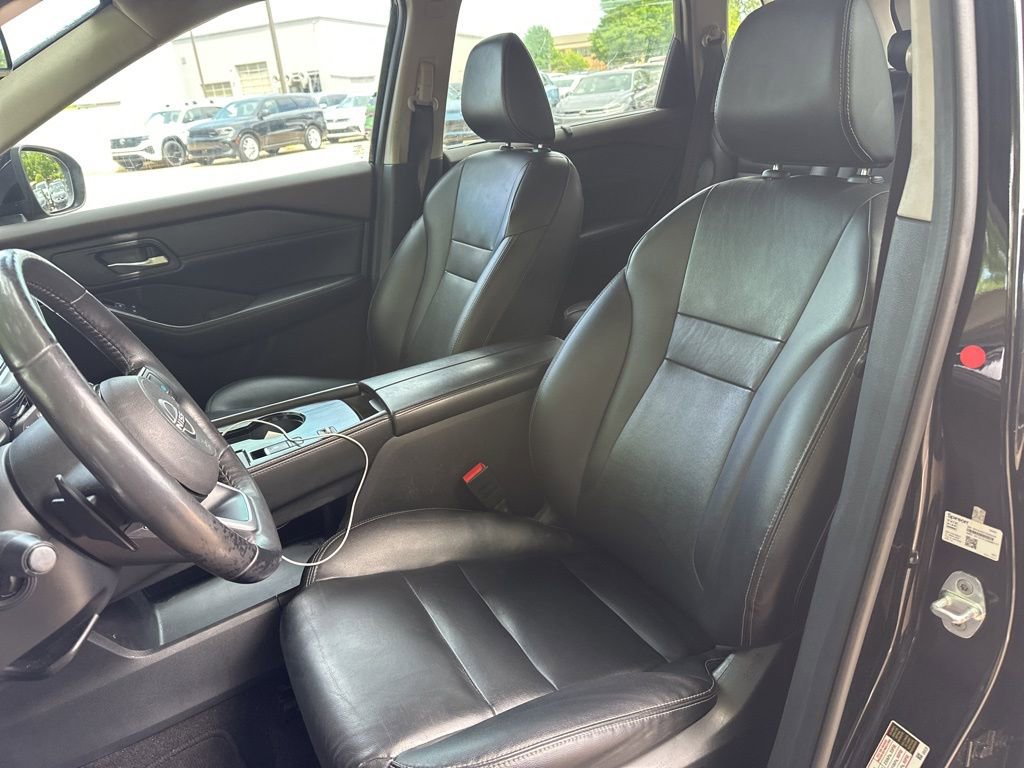 Used 2023 Nissan Rogue SL w/ SL Premium Package FWD image 10