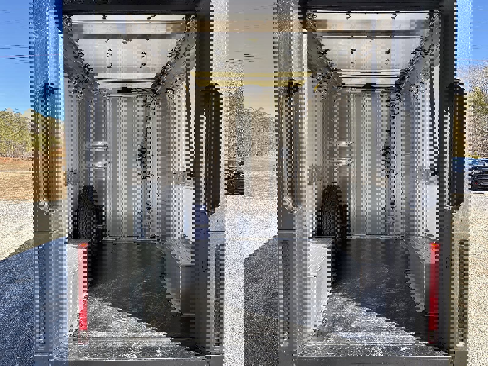 New 2025 Chevrolet Brightdrop 400 image 24