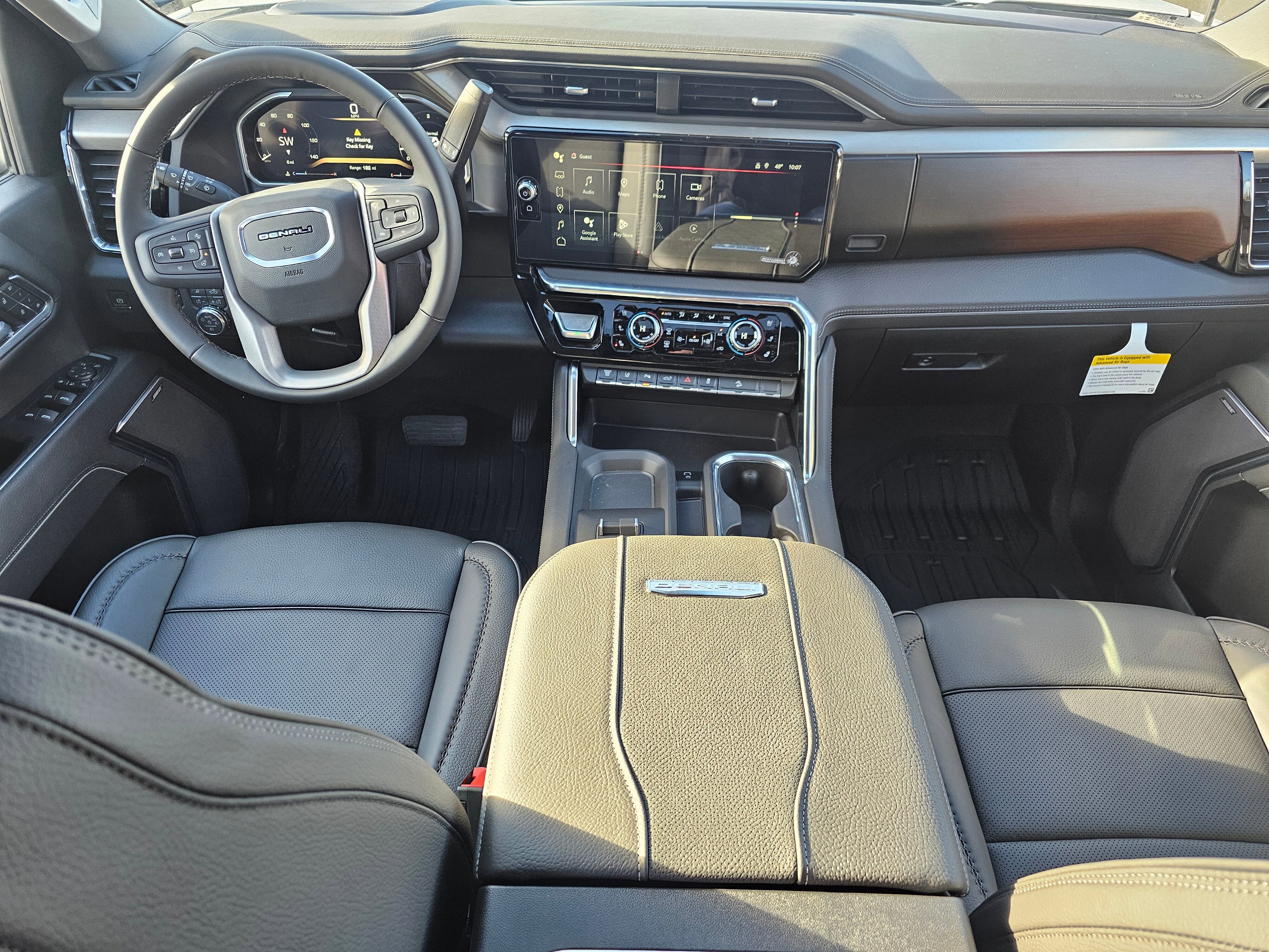 New 2026 GMC Sierra 2500 Denali w/ Denali Reserve Package image 18