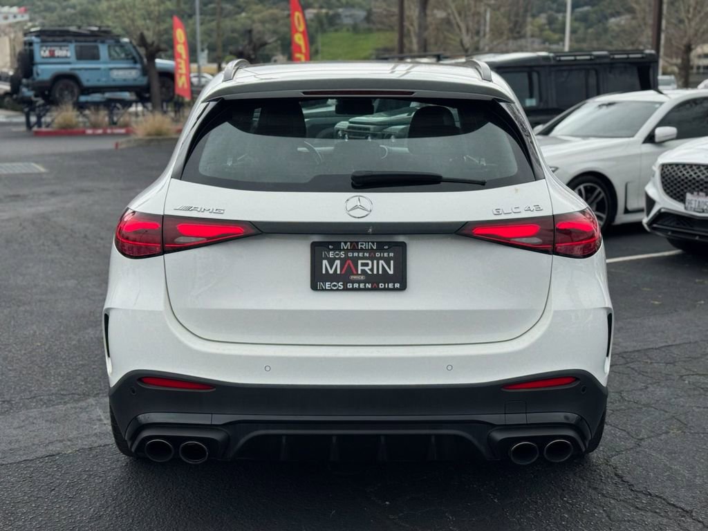 Used 2025 Mercedes-Benz GLC 43 AMG 4MATIC image 8