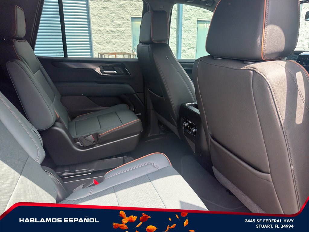 New 2026 GMC Yukon AT4 AWD/4WD image 32
