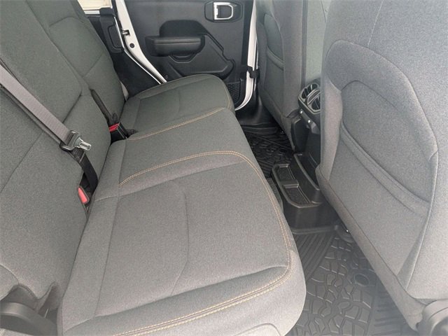 Used 2024 Jeep Wrangler Unlimited w/ Convenience Group image 29