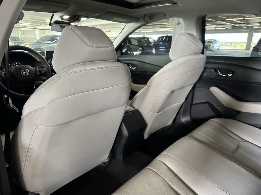Certified 2023 Honda Accord EX image 22