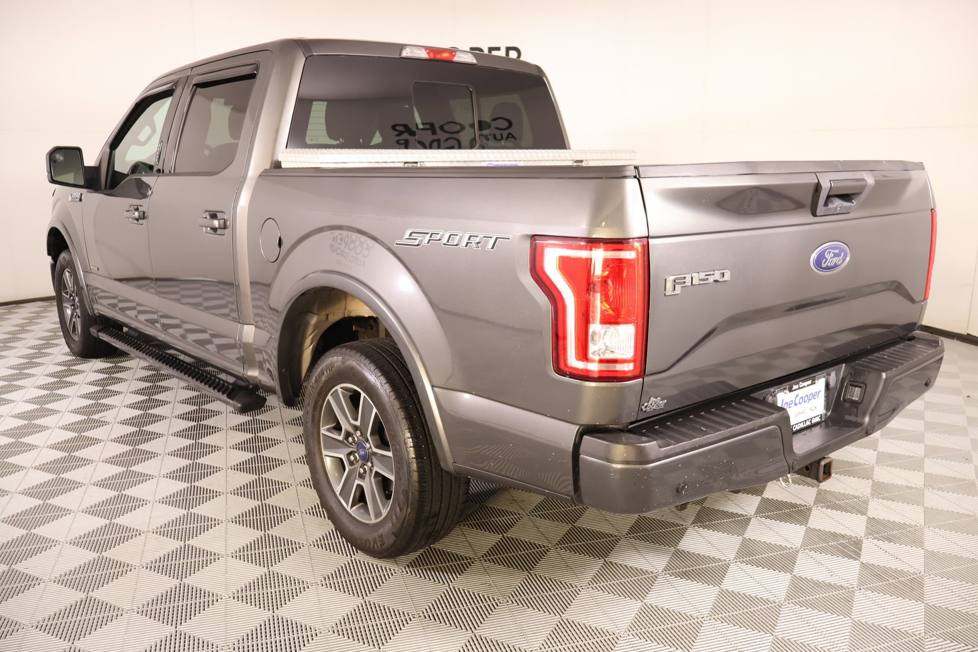 Used 2016 Ford F150 XLT w/ Equipment Group 302A Luxury image 22