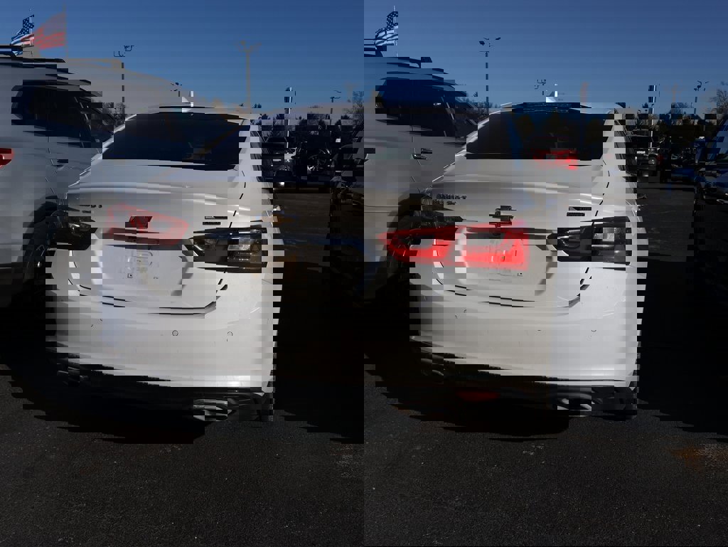 Used 2016 Chevrolet Malibu Premier w/ Driver Confidence Package II image 20