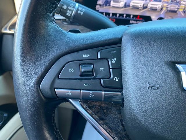 Used 2022 Cadillac Escalade Premium Luxury image 49