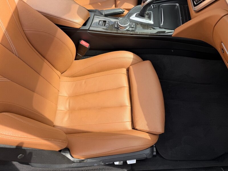 Used 2016 BMW 428i Convertible RWD image 19