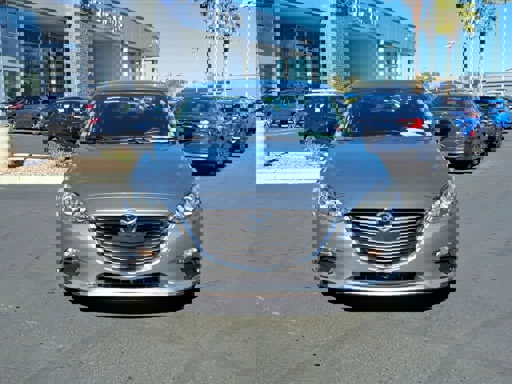 Used 2015 MAZDA MAZDA3 i SV image 7