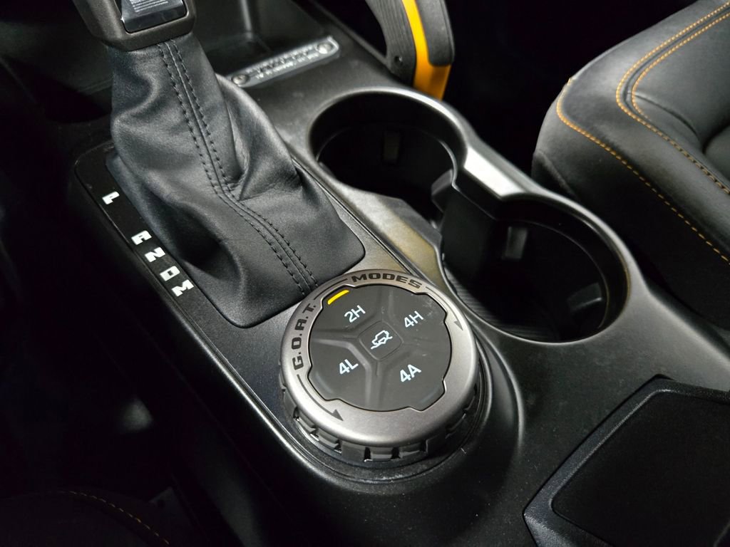 Used 2023 Ford Bronco Badlands image 28