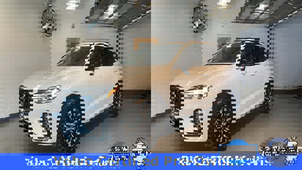 Certified 2025 Volvo XC60 B5 Core