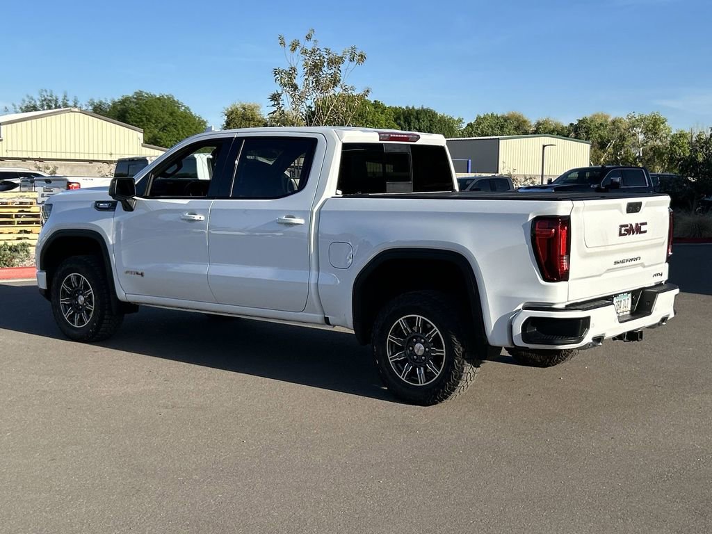 Used 2024 GMC Sierra 1500 AT4 w/ AT4 Preferred Package AWD/4WD image 6