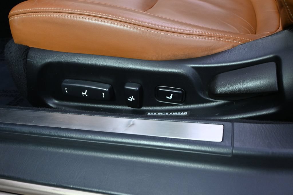 Used 2003 Lexus SC 430 Convertible RWD image 18