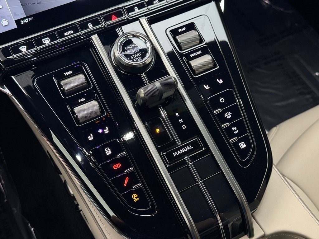 New 2025 Aston Martin V8 Vantage Coupe image 25