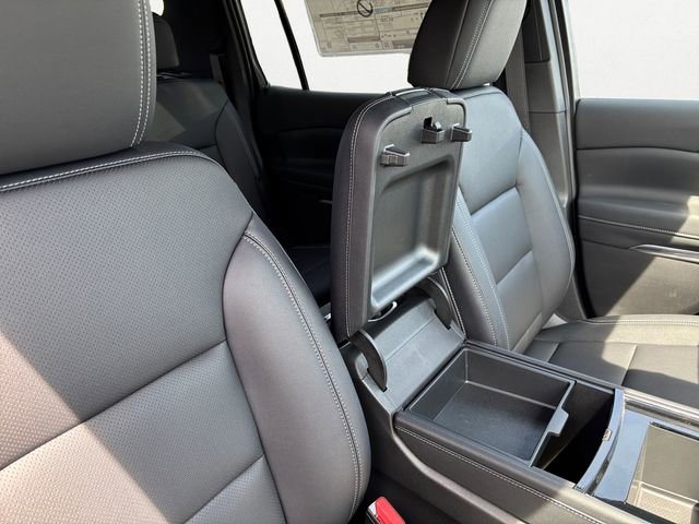 New 2026 Chevrolet Traverse LT w/ Midnight/Sport Edition image 16