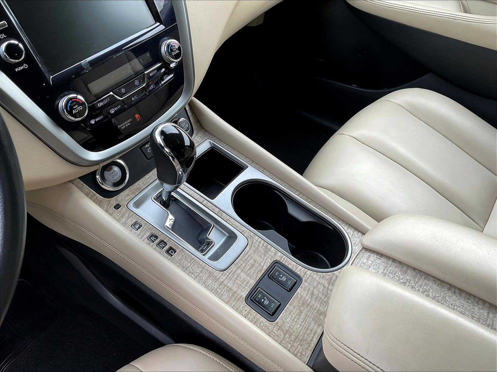 Used 2024 Nissan Murano SV FWD image 17