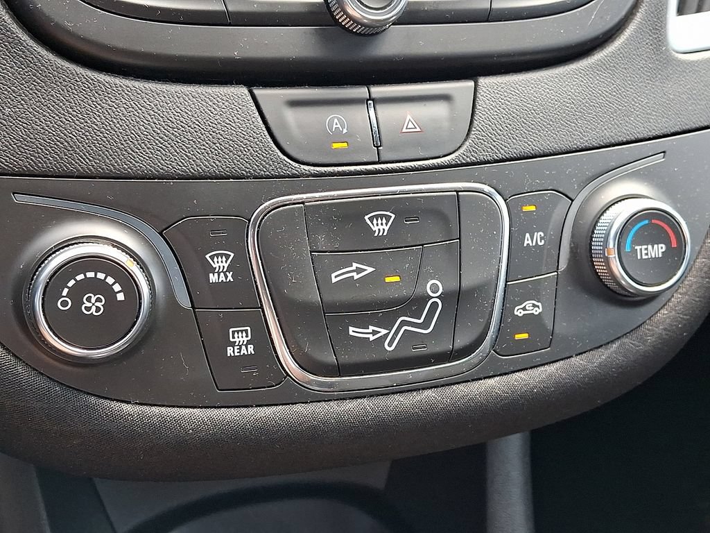 Used 2021 Chevrolet Malibu RS FWD image 15