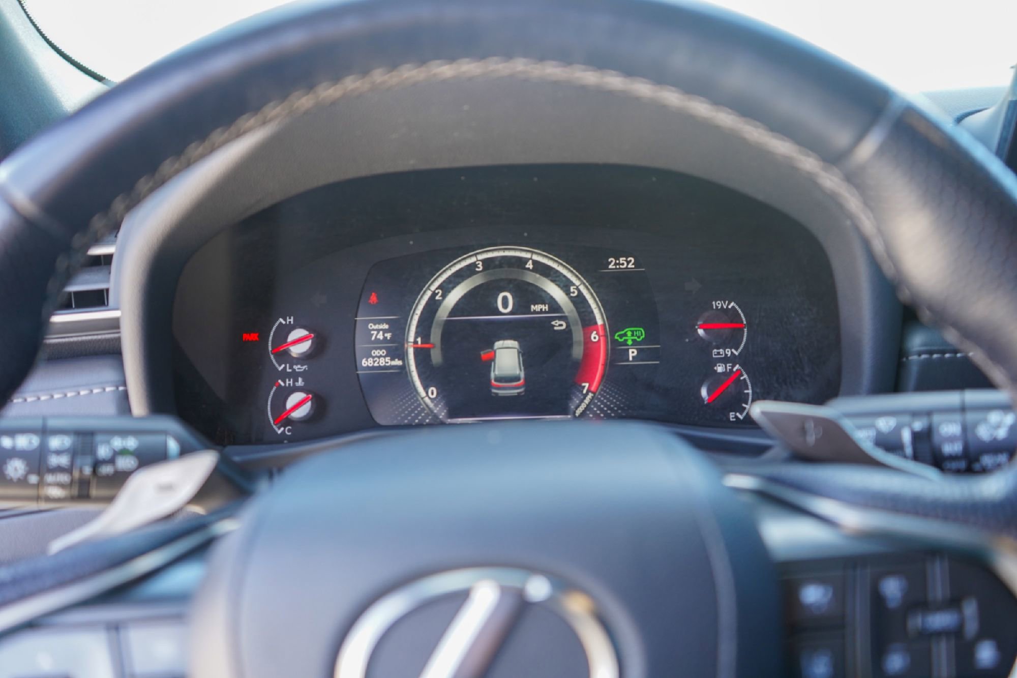 Used 2023 Lexus LX 600 F Sport w/ Accessory Package (Z1) image 13