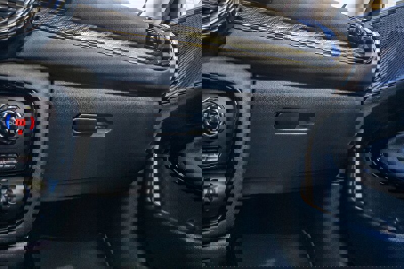 Used 2019 MINI Cooper Clubman image 24