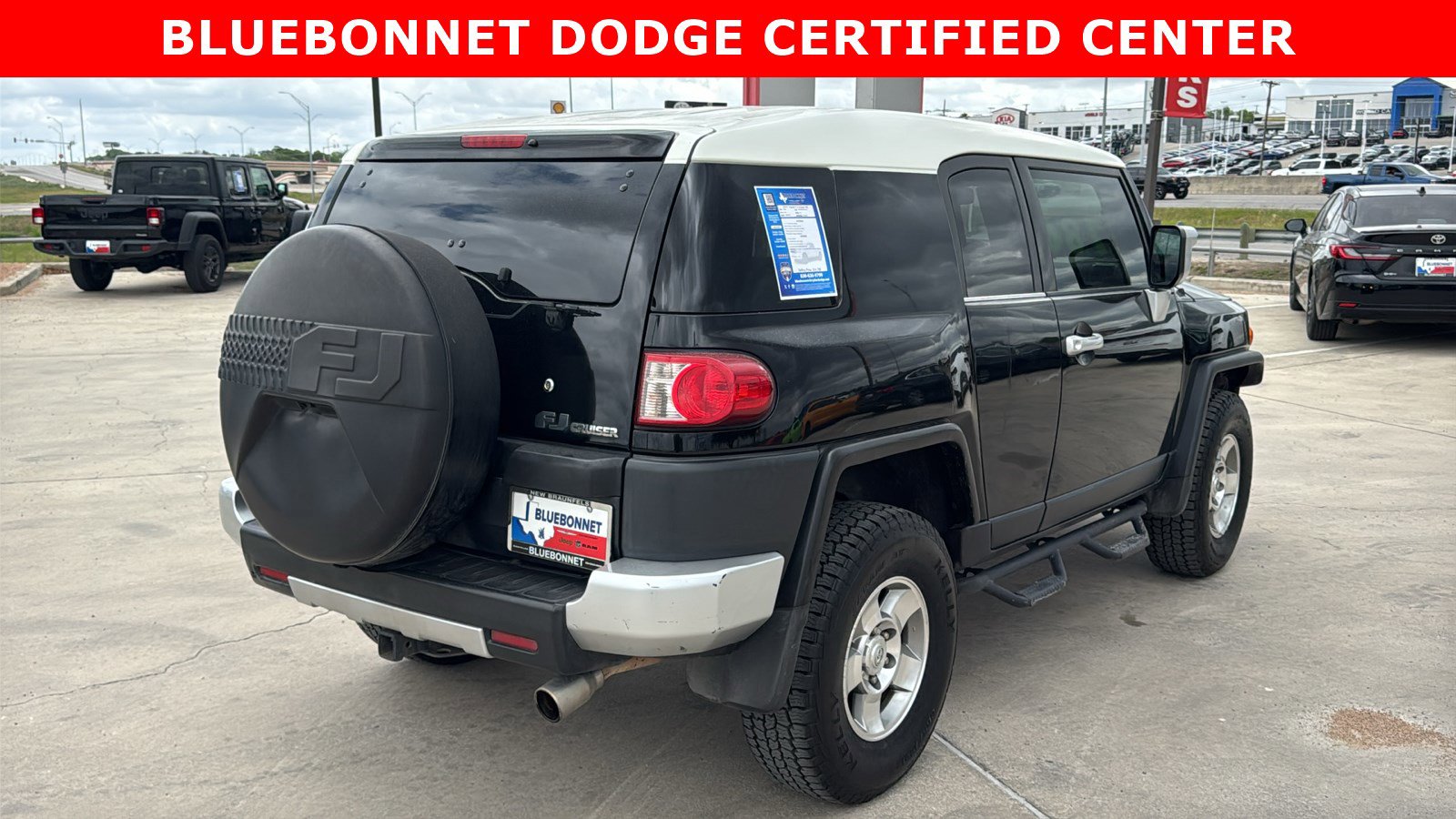 Used 2010 Toyota FJ Cruiser 4WD image 5