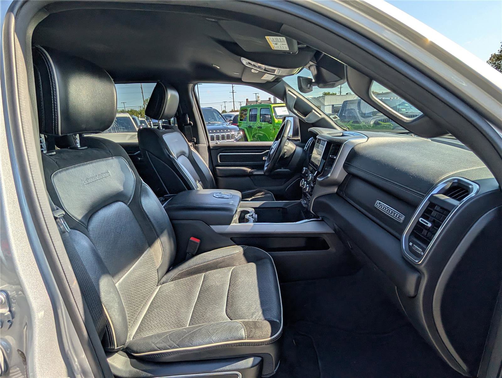 Used 2024 RAM 1500 Laramie image 9