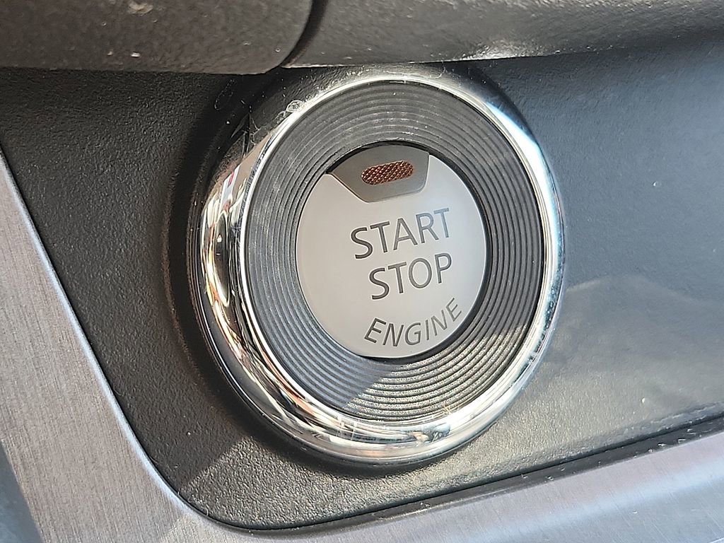 Certified 2024 Nissan Murano SV w/ SV Midnight Edition Package AWD/4WD image 25