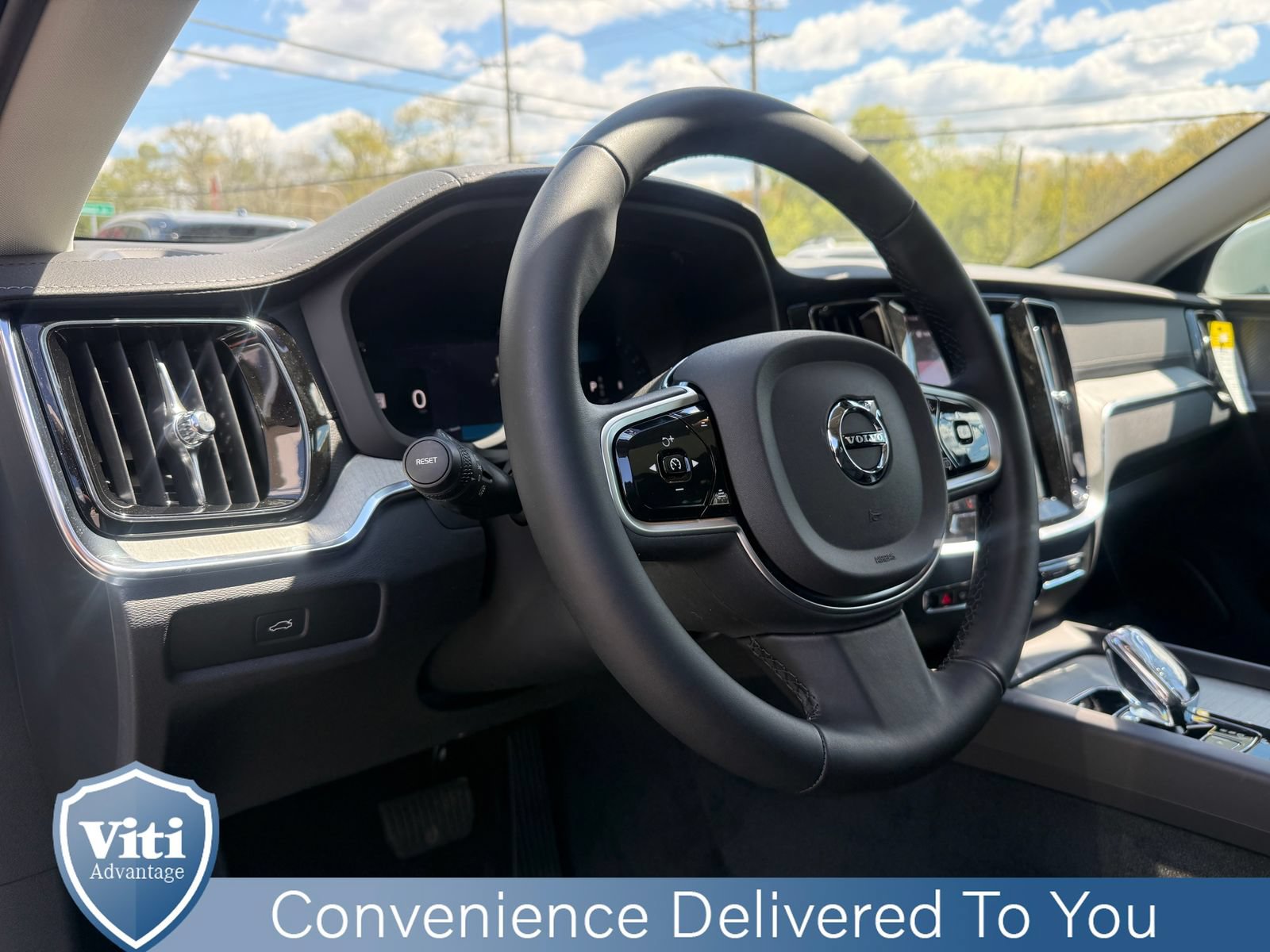 New 2026 Volvo V60 B5 Cross Country Ultra w/ Protection Package Premier AWD/4WD image 12