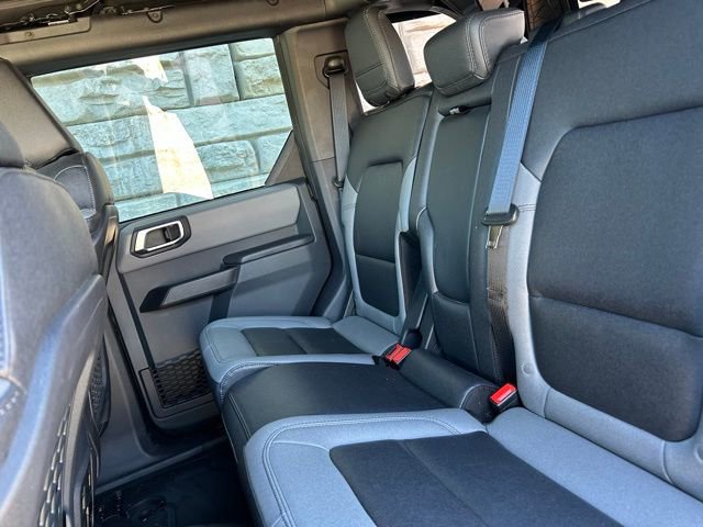 Used 2024 Ford Bronco Big Bend image 9