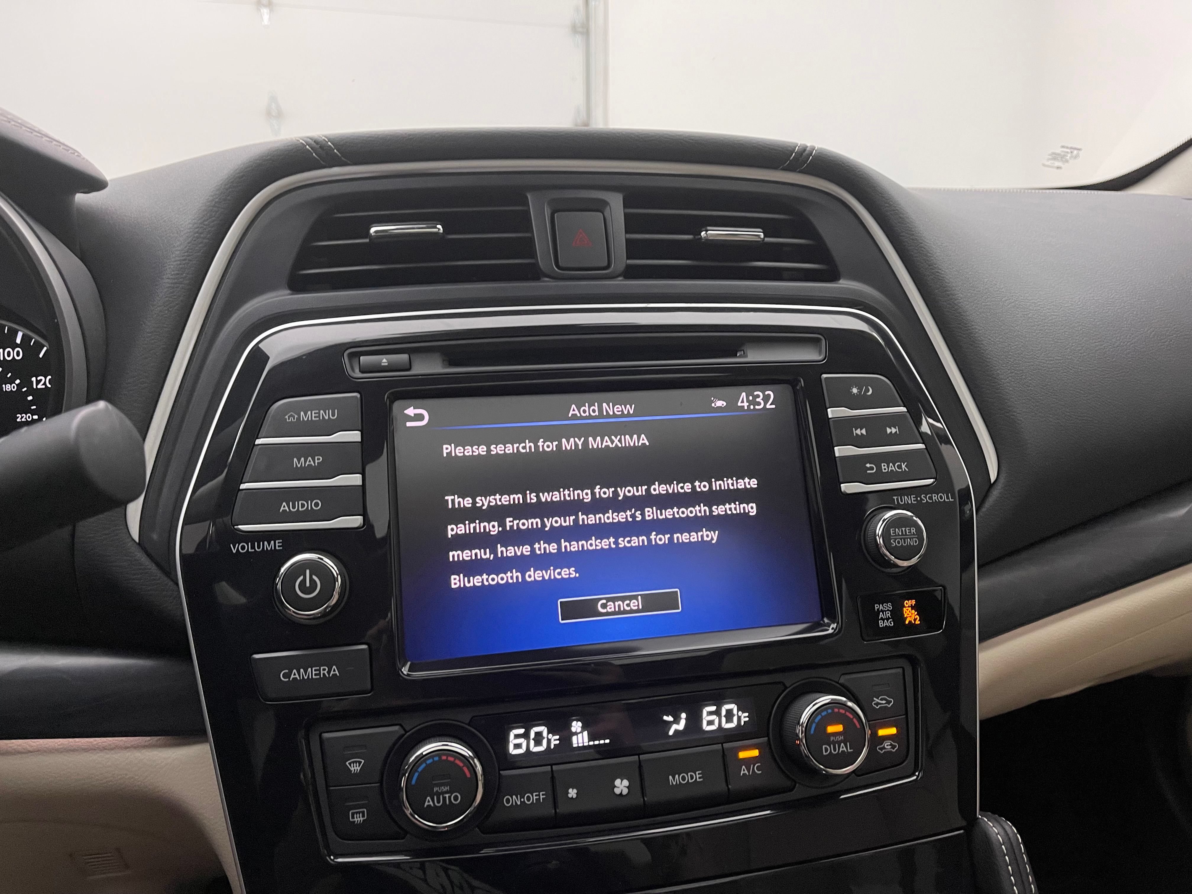 Used 2023 Nissan Maxima Platinum w/ Sport Mat Group FWD image 30