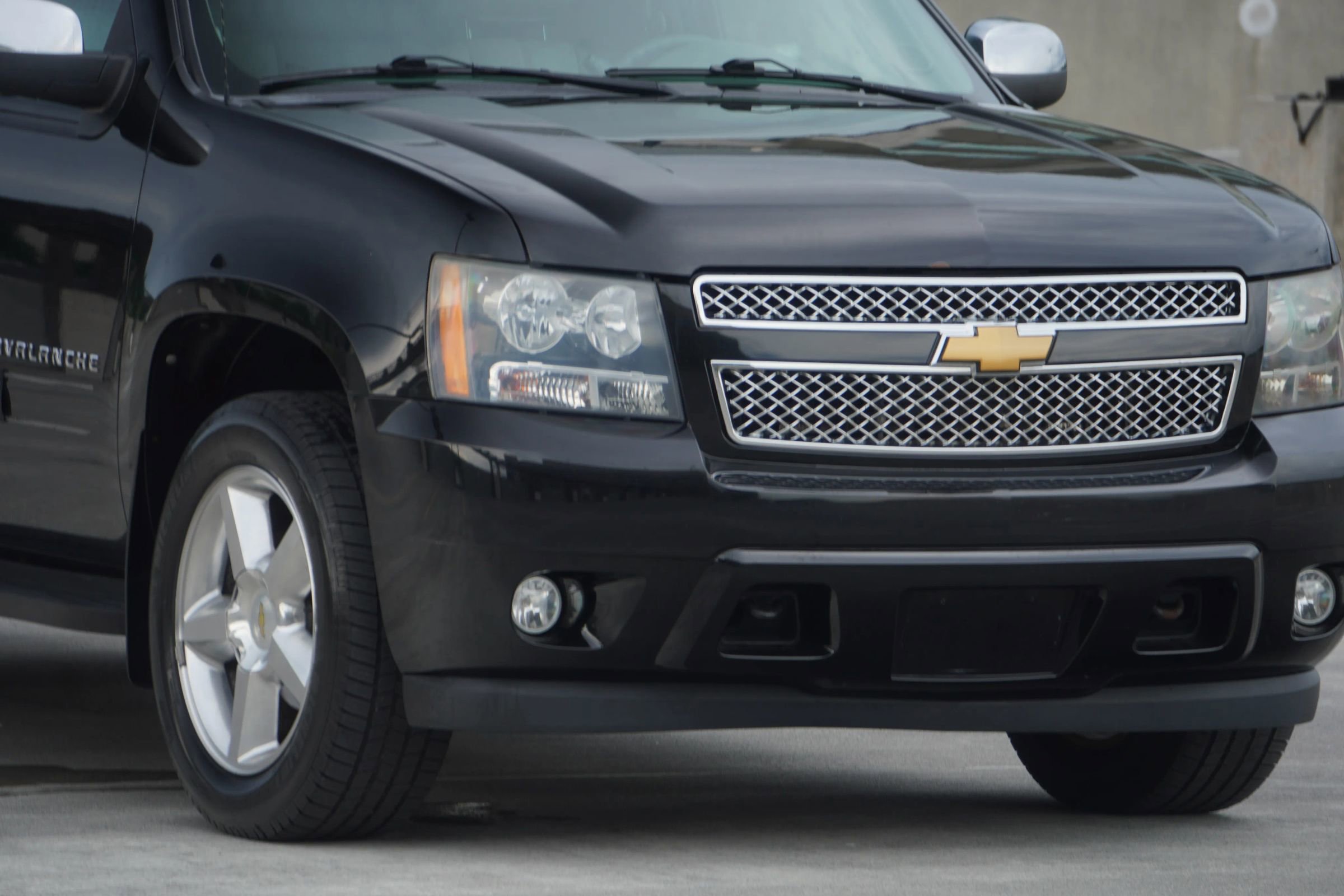 Used 2012 Chevrolet Avalanche LT w/ All-Star Edition image 33