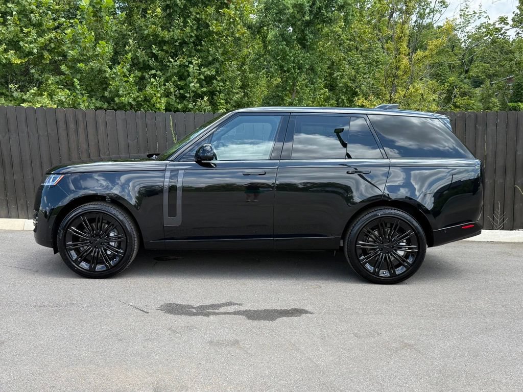 New 2026 Land Rover Range Rover SE AWD/4WD image 2