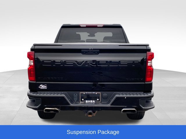 Used 2022 Chevrolet Silverado 1500 Custom Trail Boss w/ Midnight Edition AWD/4WD image 3