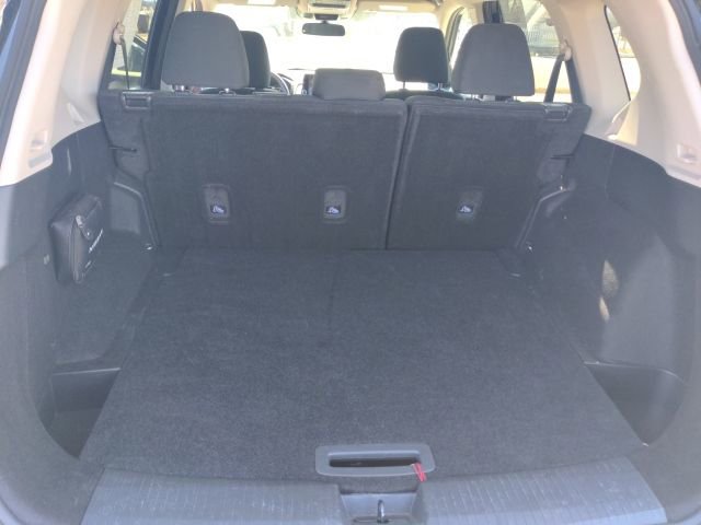 Used 2024 Nissan Rogue SV image 17