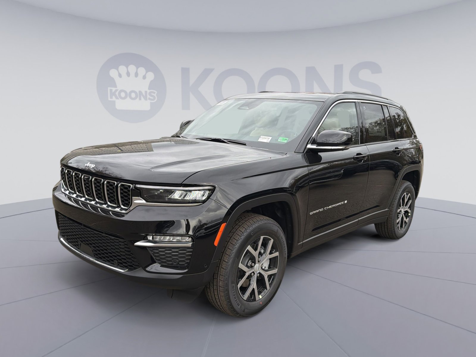 New 2025 Jeep Grand Cherokee Limited w/ Luxury Tech Group II