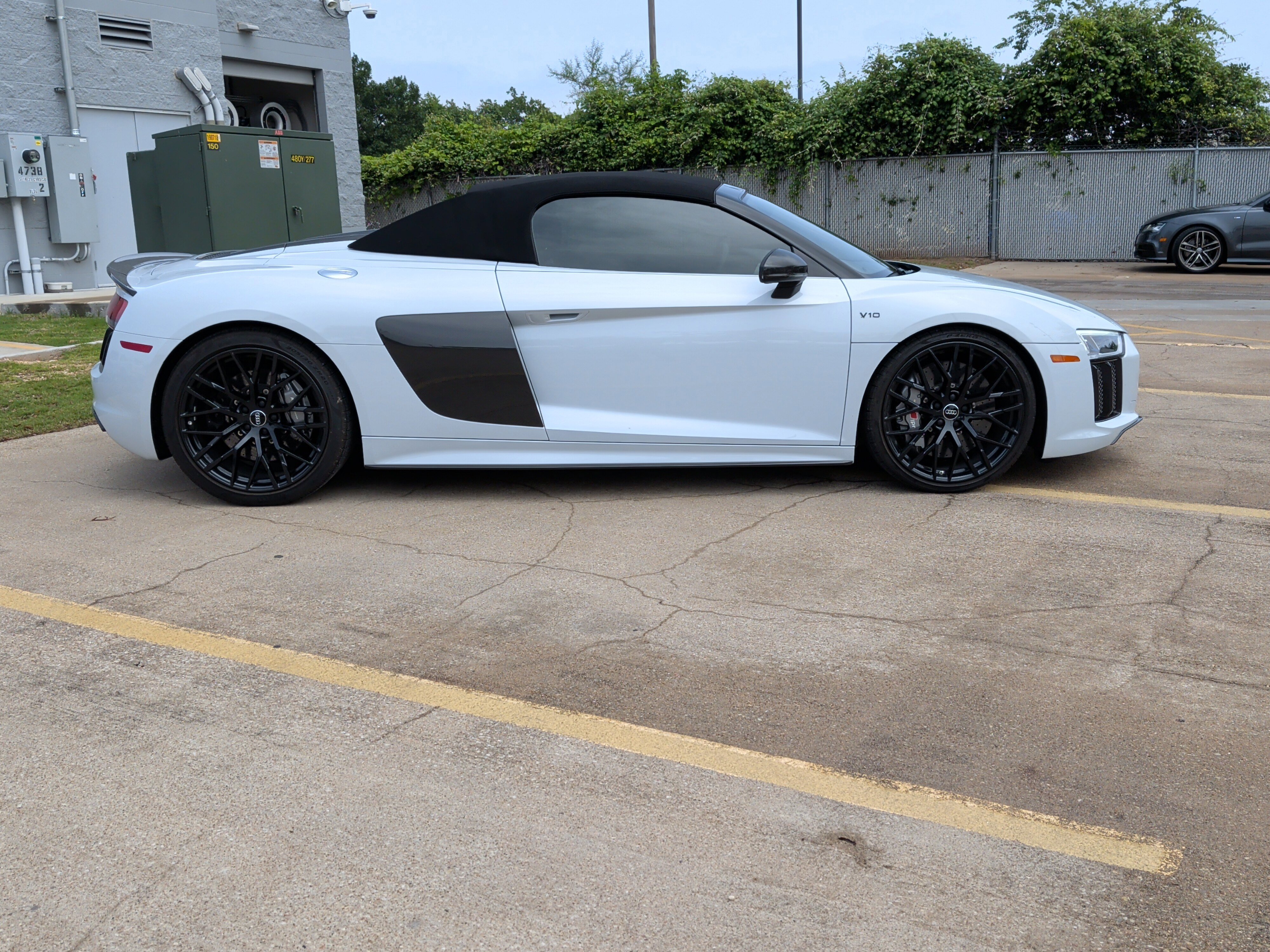 Used 2018 Audi R8 V10 plus AWD/4WD image 10