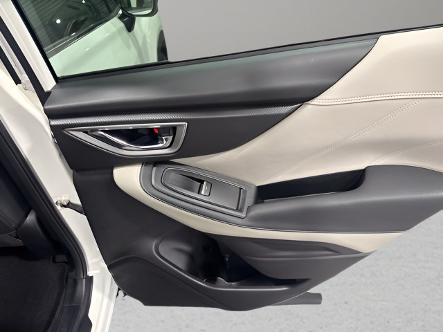 Certified 2024 Subaru Forester Limited AWD/4WD image 33