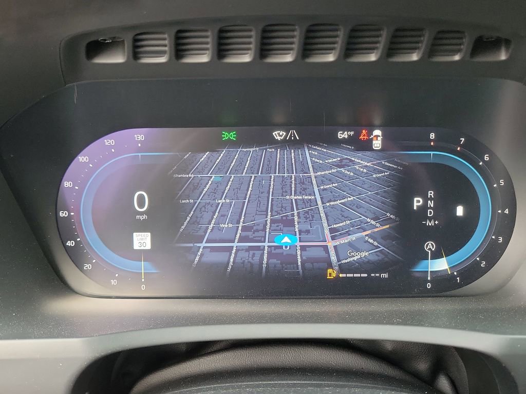 Used 2024 Volvo XC90 B5 Plus w/ Protection Package Premier image 25