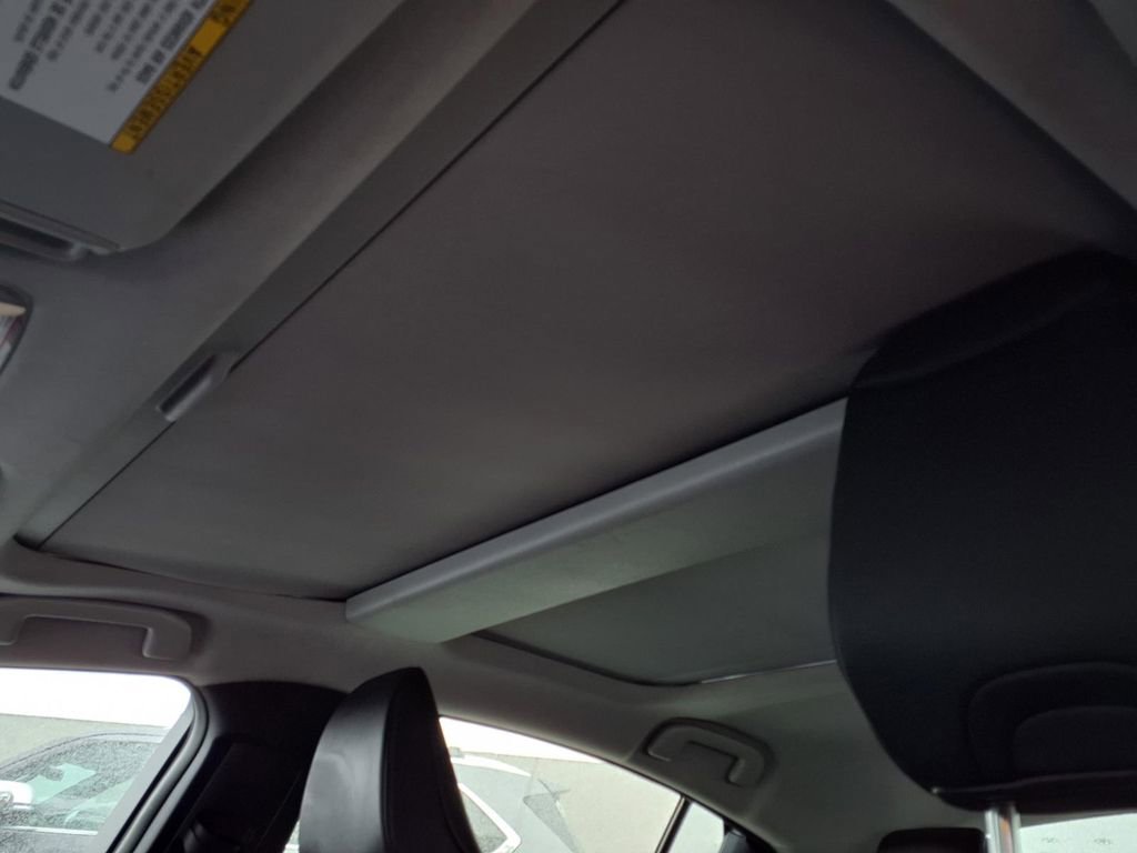 Used 2024 Toyota Prius Prime Premium w/ Advanced Technology Package image 17