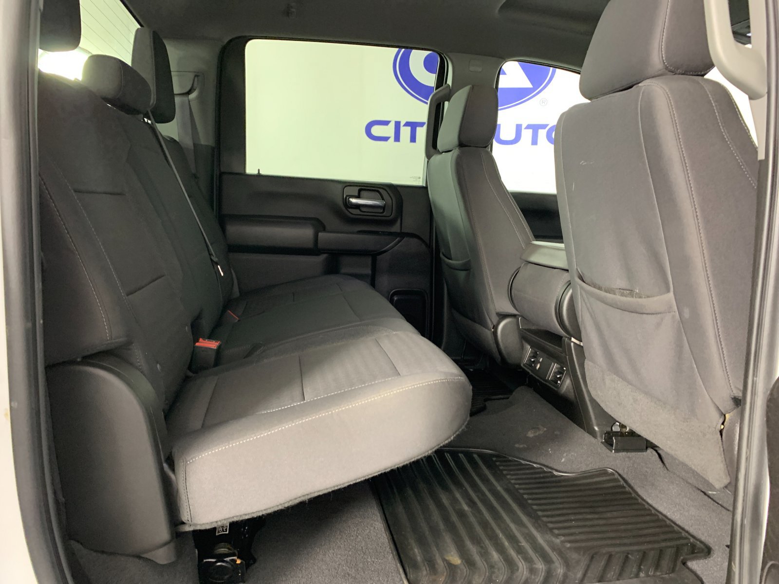 Used 2024 Chevrolet Silverado 2500 Custom w/ Custom Value Package RWD image 30