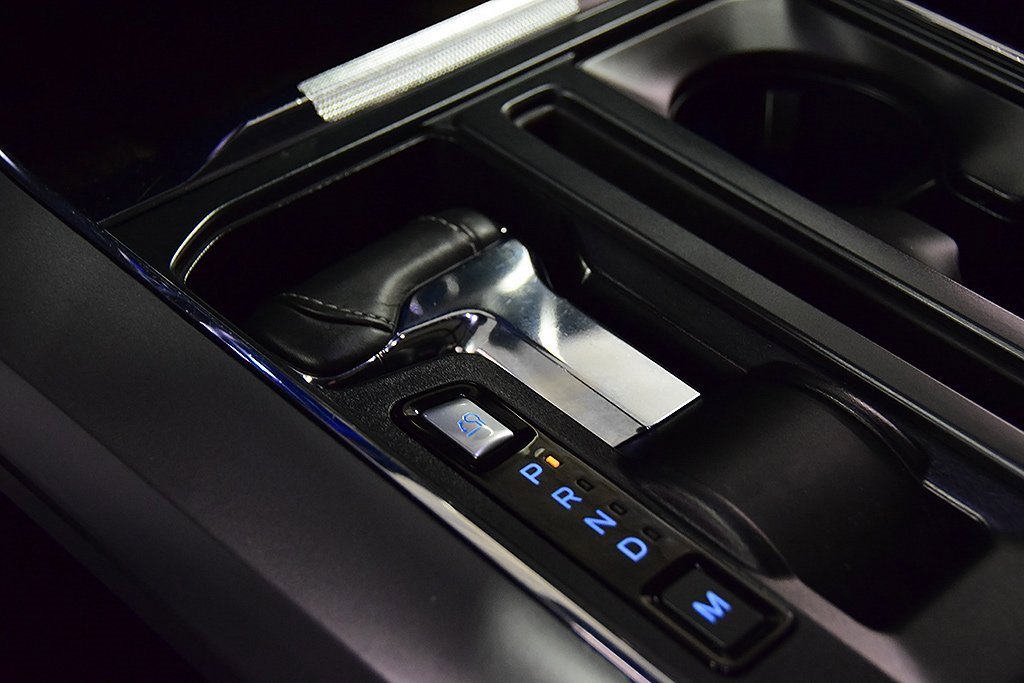 Used 2021 Ford F150 Lariat w/ Equipment Group 502A High image 28