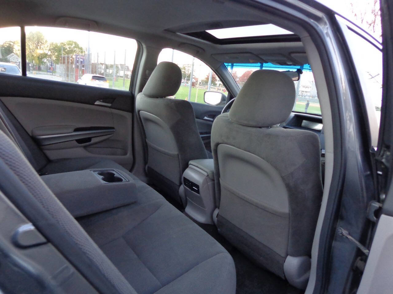 Used 2010 Honda Accord EX image 29