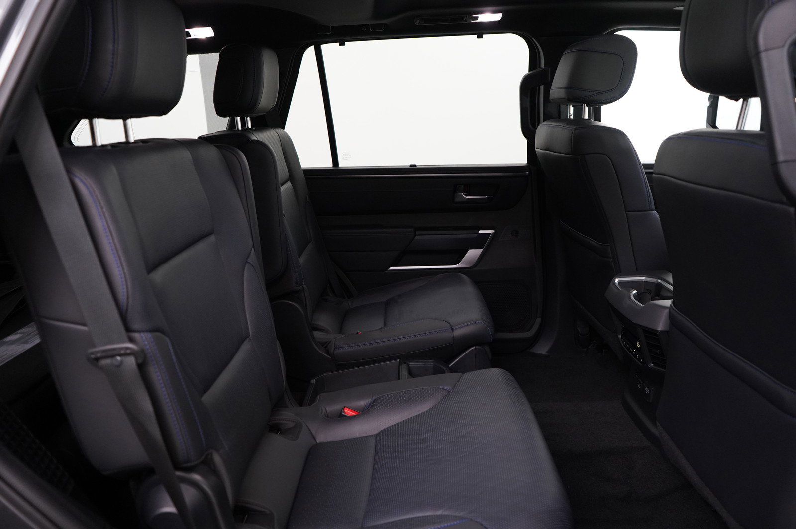 Used 2024 Toyota Sequoia Limited image 11