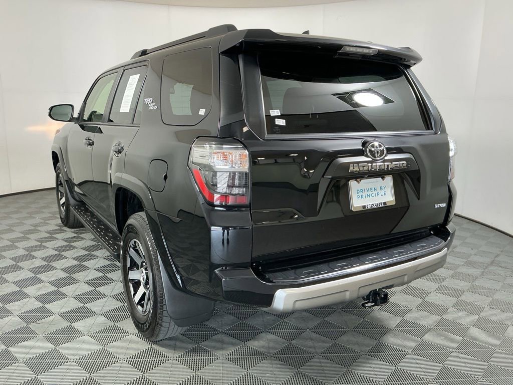 Used 2024 Toyota 4Runner TRD Off-Road Premium AWD/4WD image 7