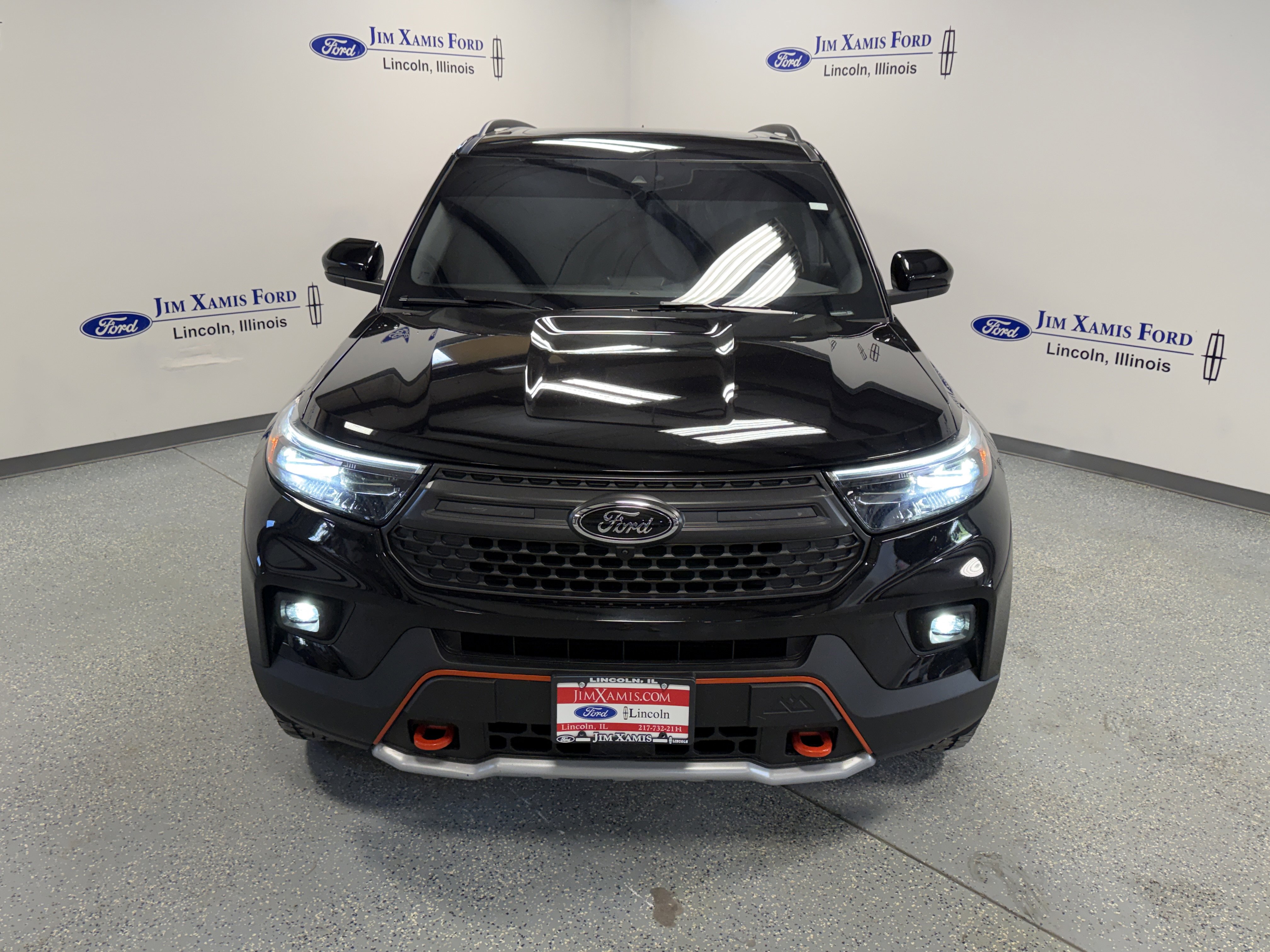 Used 2024 Ford Explorer Timberline w/ Timberline Technology Package AWD/4WD image 2
