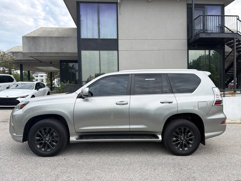 Certified 2022 Lexus GX 460 Premium AWD/4WD image 17