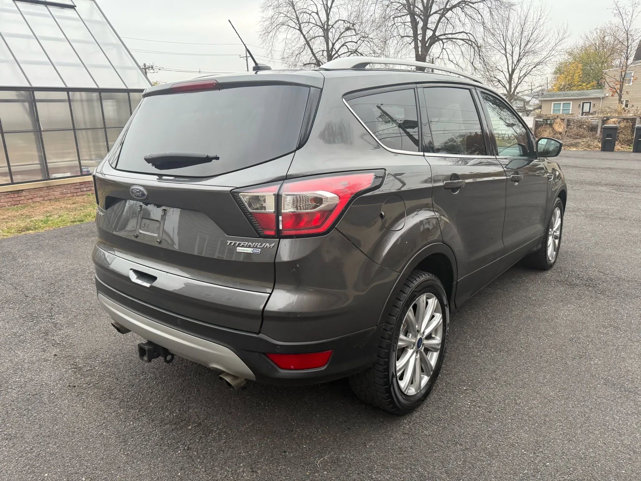 Used 2017 Ford Escape Titanium image 8
