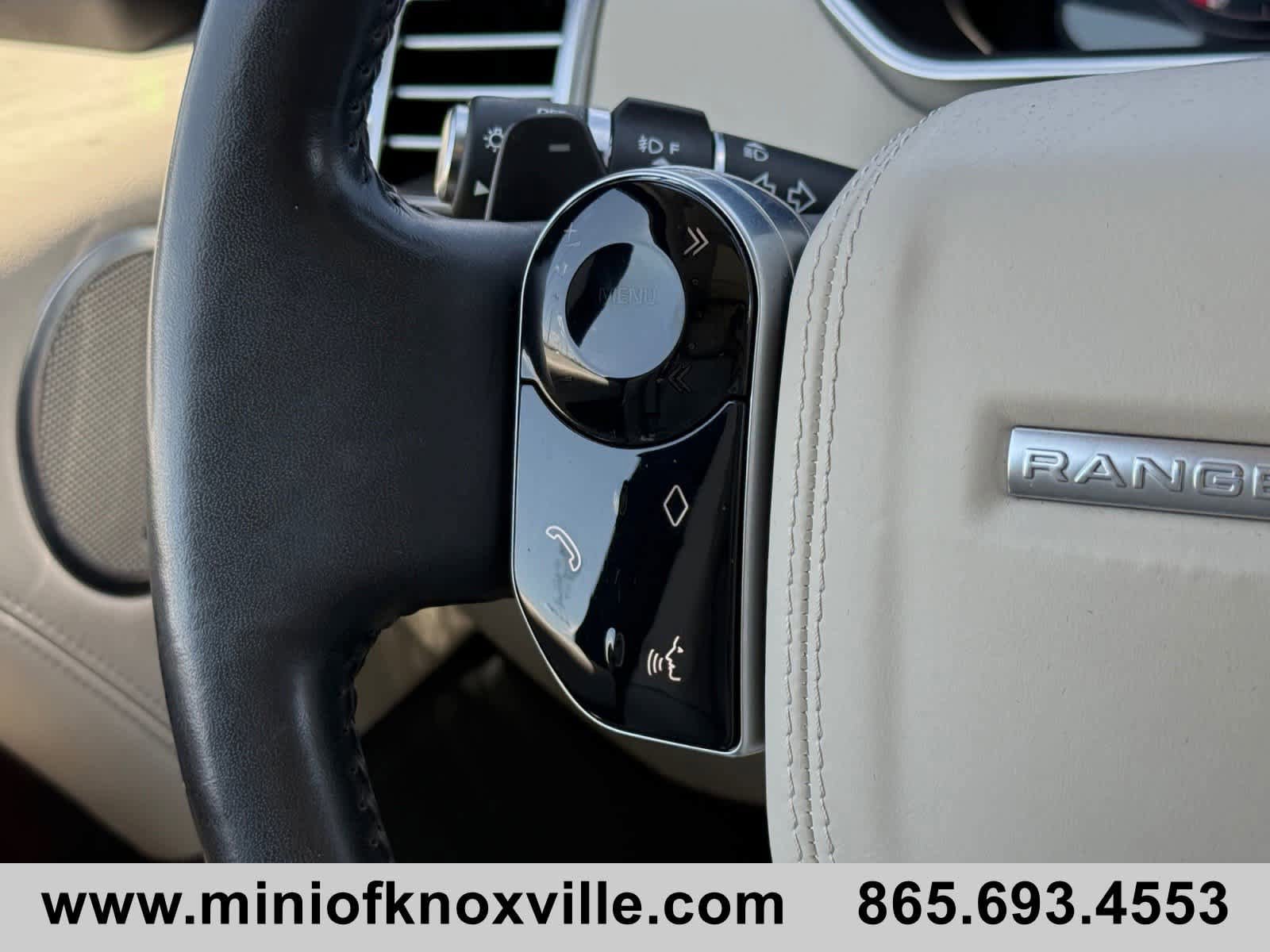 Used 2020 Land Rover Range Rover HSE image 22