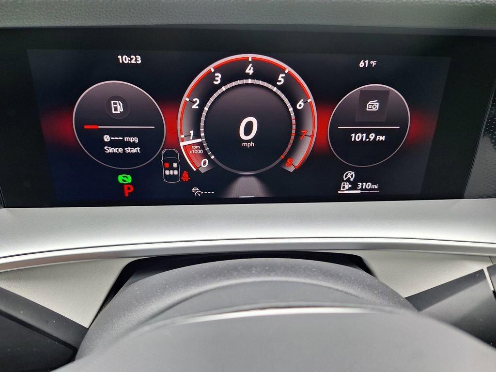 New 2026 Volkswagen Tiguan SE image 14